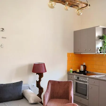 Nefelis Apartment