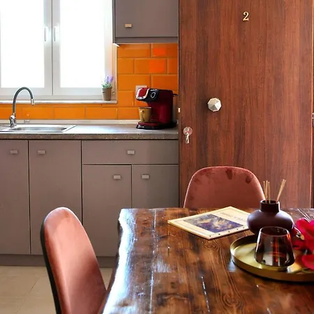 Nefelis Apartment *